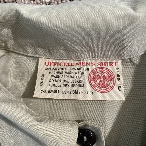 Boy Scout BSA, Official Uniform Shirt, Men's Small, Polyester, Vented, Sewn - Picture 5 of 7